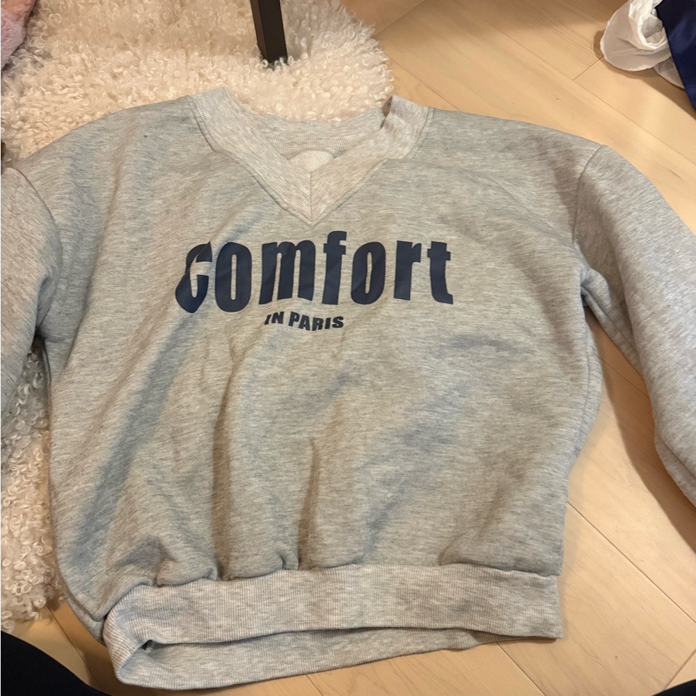 Gray Comfort Sweatshirt